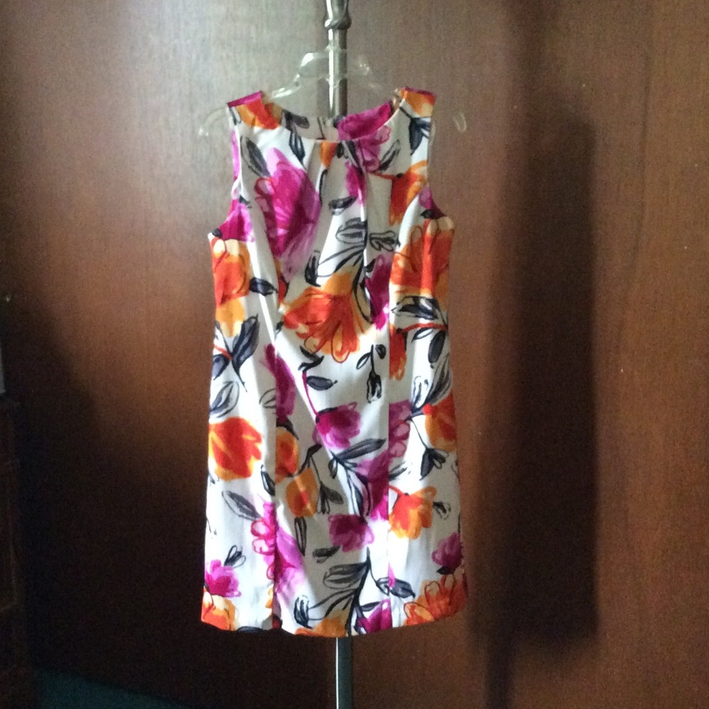 Cute sheath dress